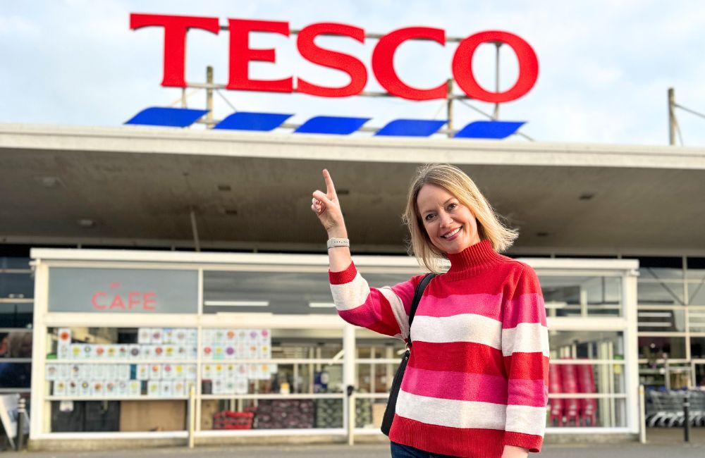 Lucy Pittaway\'s Art on Tesco Wine Label